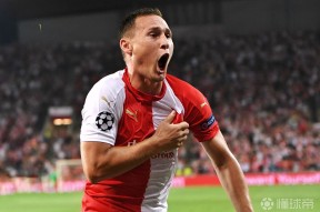 爱游戏官方网站-中超倒计时，阿贾克斯赛前扳平良机，细节引发关注，赛场秩序良好，轮换策略成焦点(足球现场直播在线直播阿贾克斯直播间)