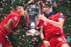 爱游戏官方网站-拜仁慕尼黑内部会议纪要流出——冲刺阶段战术微调，法国杯使命明确，临场指挥获称赞(拜仁慕尼黑引援最新消息)